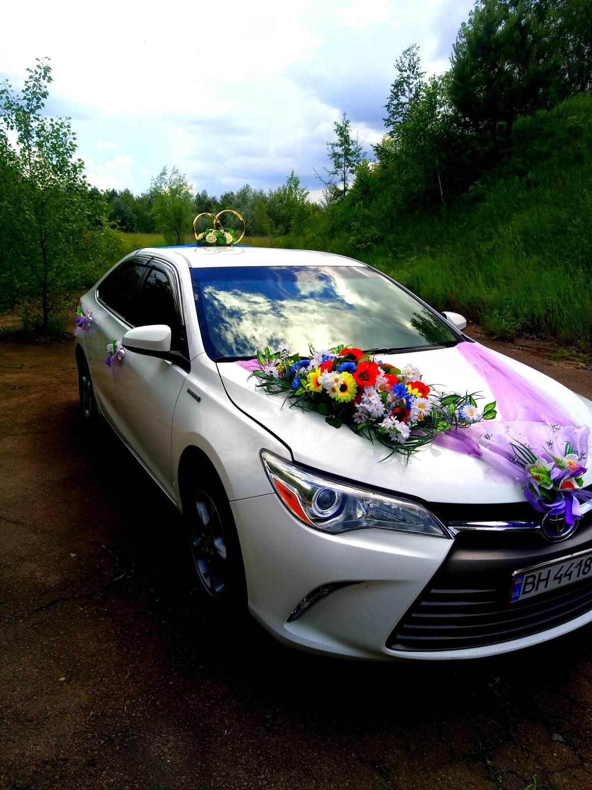 Аренда авто на свадьбу,фото и видео сьемку в Киеве и Киевской области