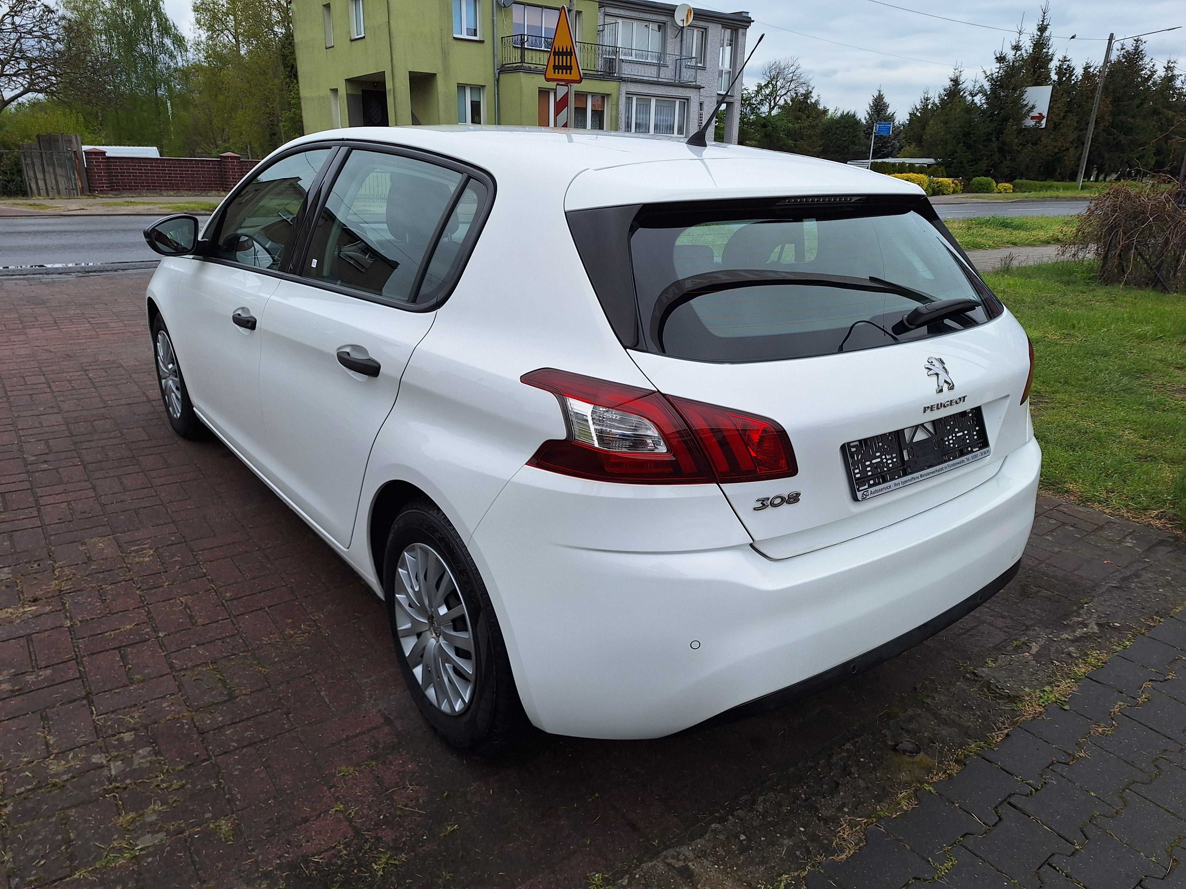 Peugeot 308 1.2 benzyna * NISKI PRZEBIEG*