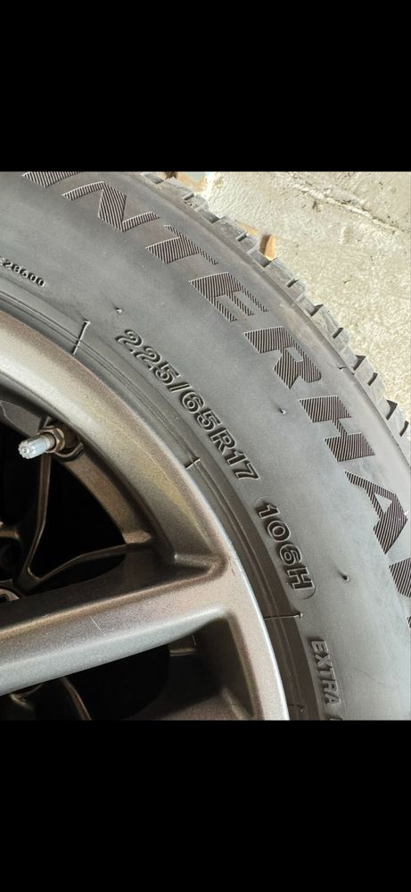 Opony zimowe 225/65/17 Firestone winterhawk4