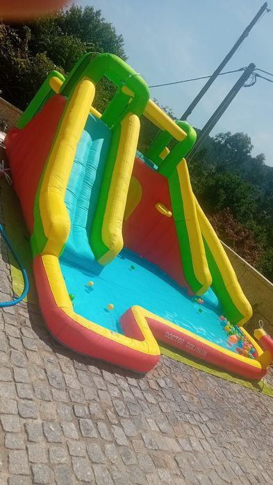 Insuflável, castelo de água