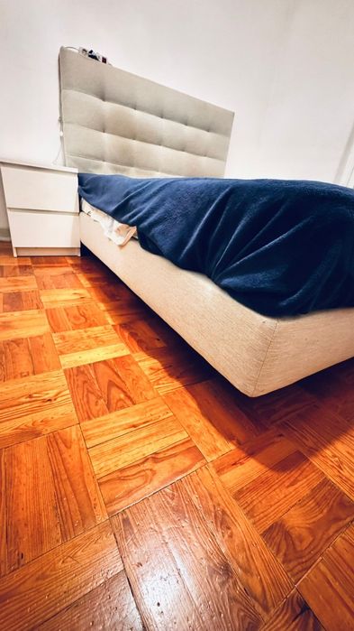 Vende-se cama mais cabeceira