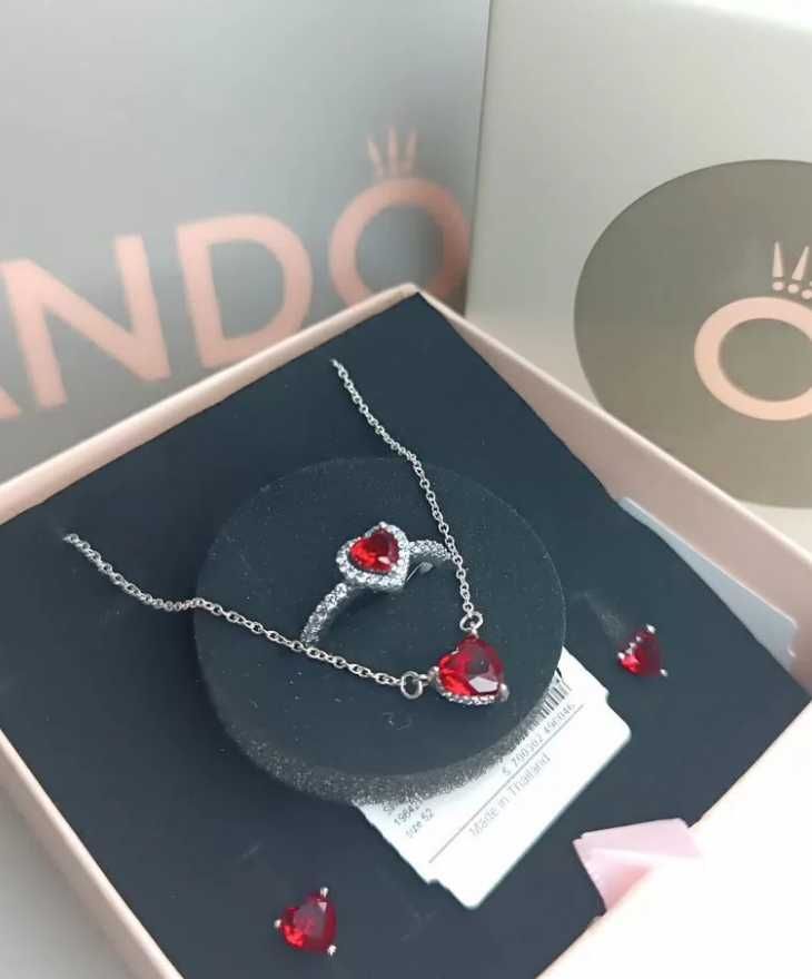 Комплект Pandora Червоне серце — кільце і цепочка срібло 925 проби
