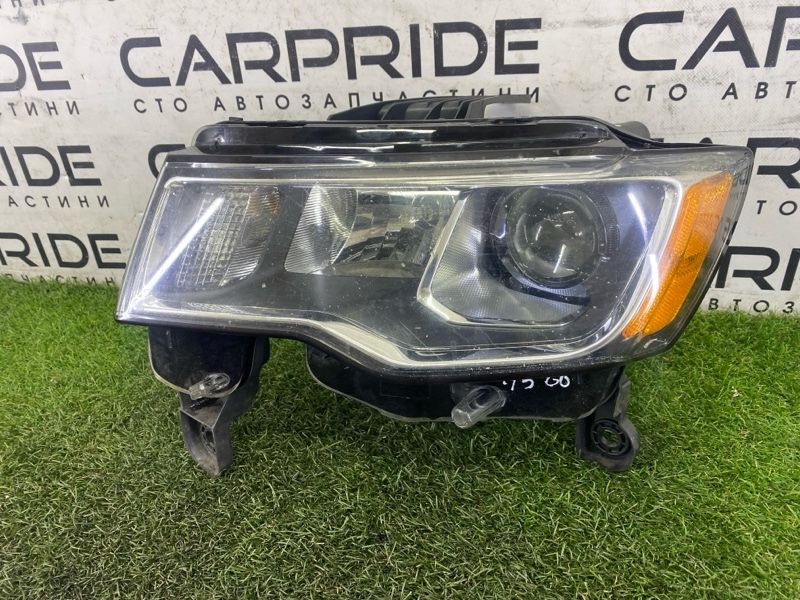 Фара левая Jeep Grand Cherokee WK2 3.6 2017