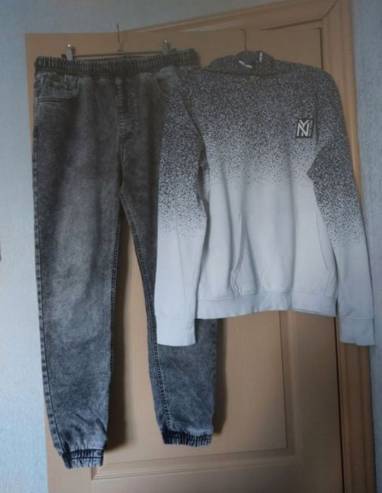 Курткая,джинси Primark для хлопця М