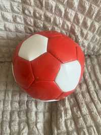 Продам мяч футбольный