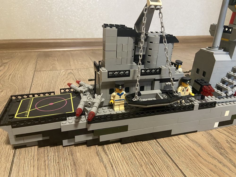 Конструктор Бойовий корабель серії Зброя століття Brick (112)