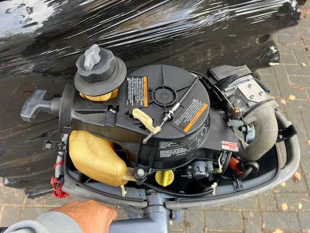 Silnik zaburtowy YAMAHA 4 KM