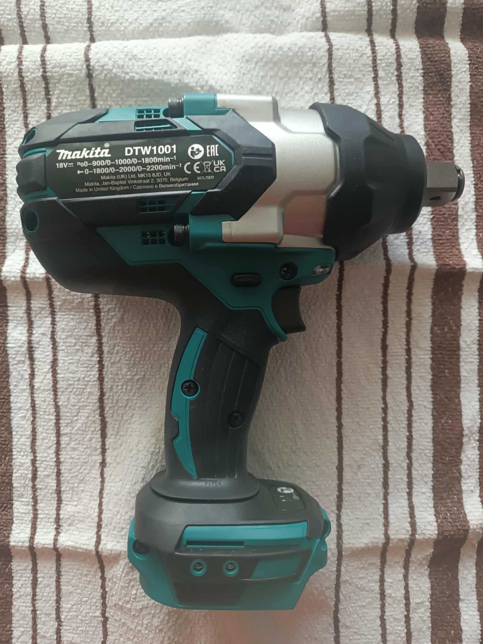 Makita klucz udarowy LXT DTW1001   1250 nm 3/4