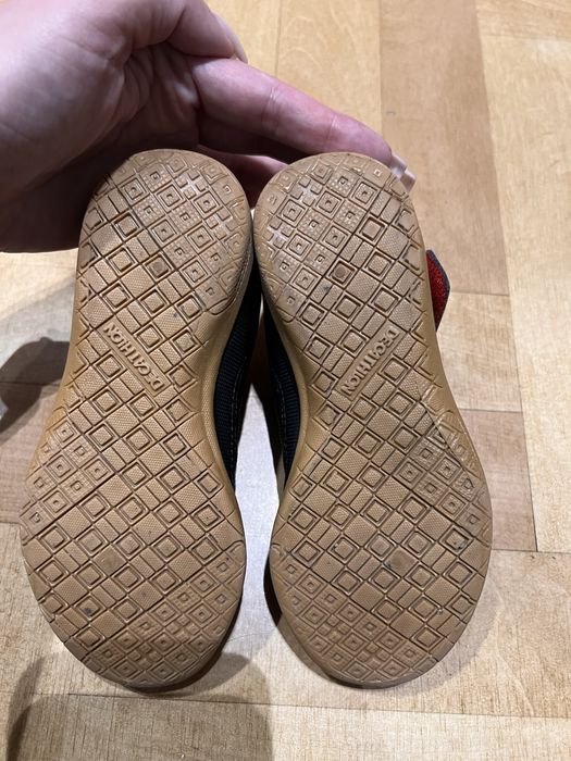 Buty halowe kipsta 27