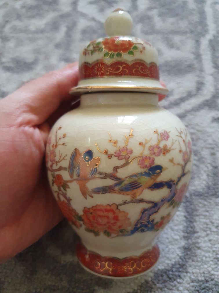 Pote/Jarra decorativa de porcelana japonesa pintada à mão - Satsuma Ja