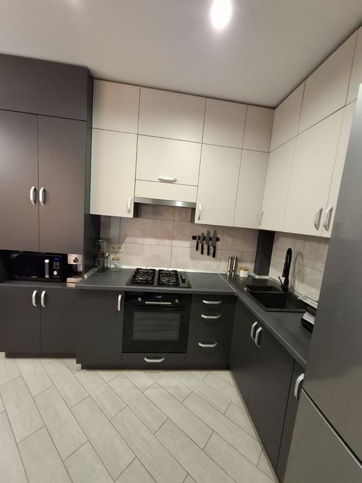 Продаж 2 кім. квартири з автономним опаленням