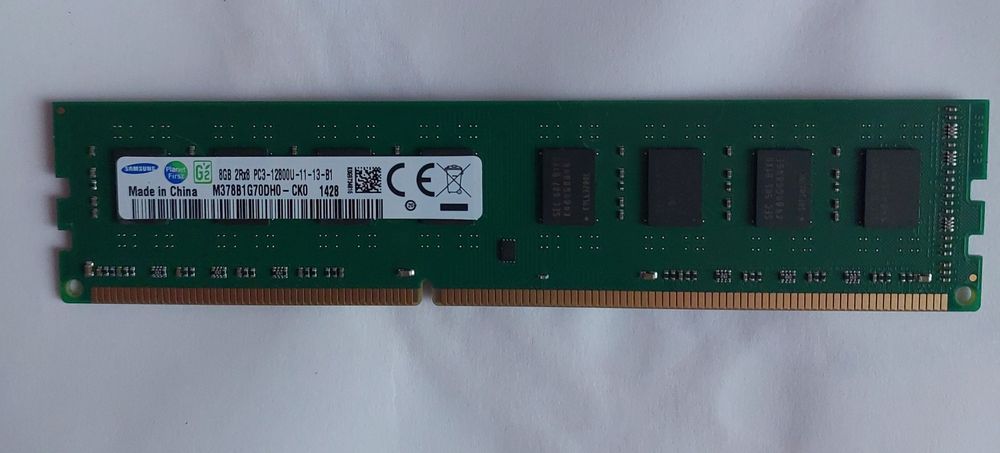 Оперативна пам'ять DDR3 для ПК 8 Гб. Samsung