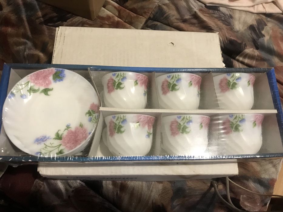 Сервиз из опалового стекла