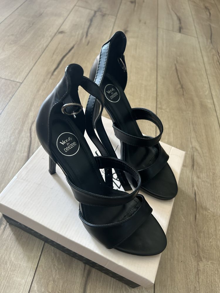Buty, szpilki, czarne