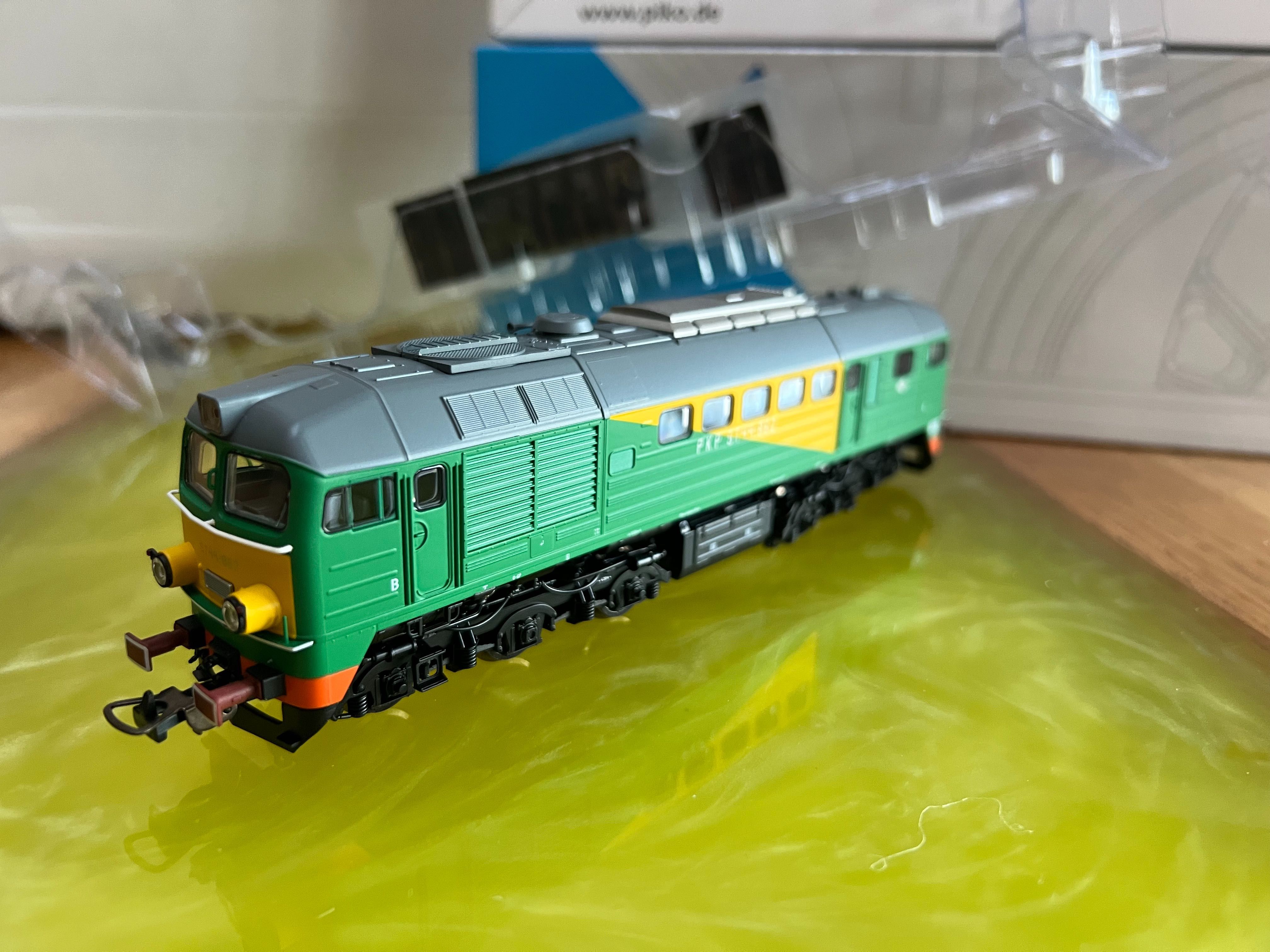 Lokomotywa spalinowa towarowa ST44-862 PKP Cargo PIKO 52813