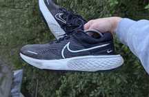 42.5р Nike Zoomx Invincible Run Flyknit 2 кросівки