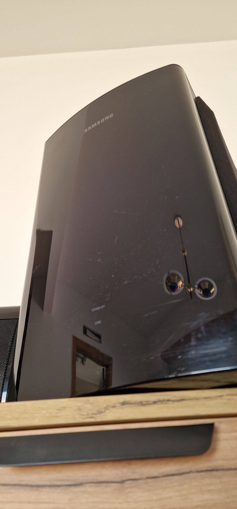 Soundbar Samsung HT-X810