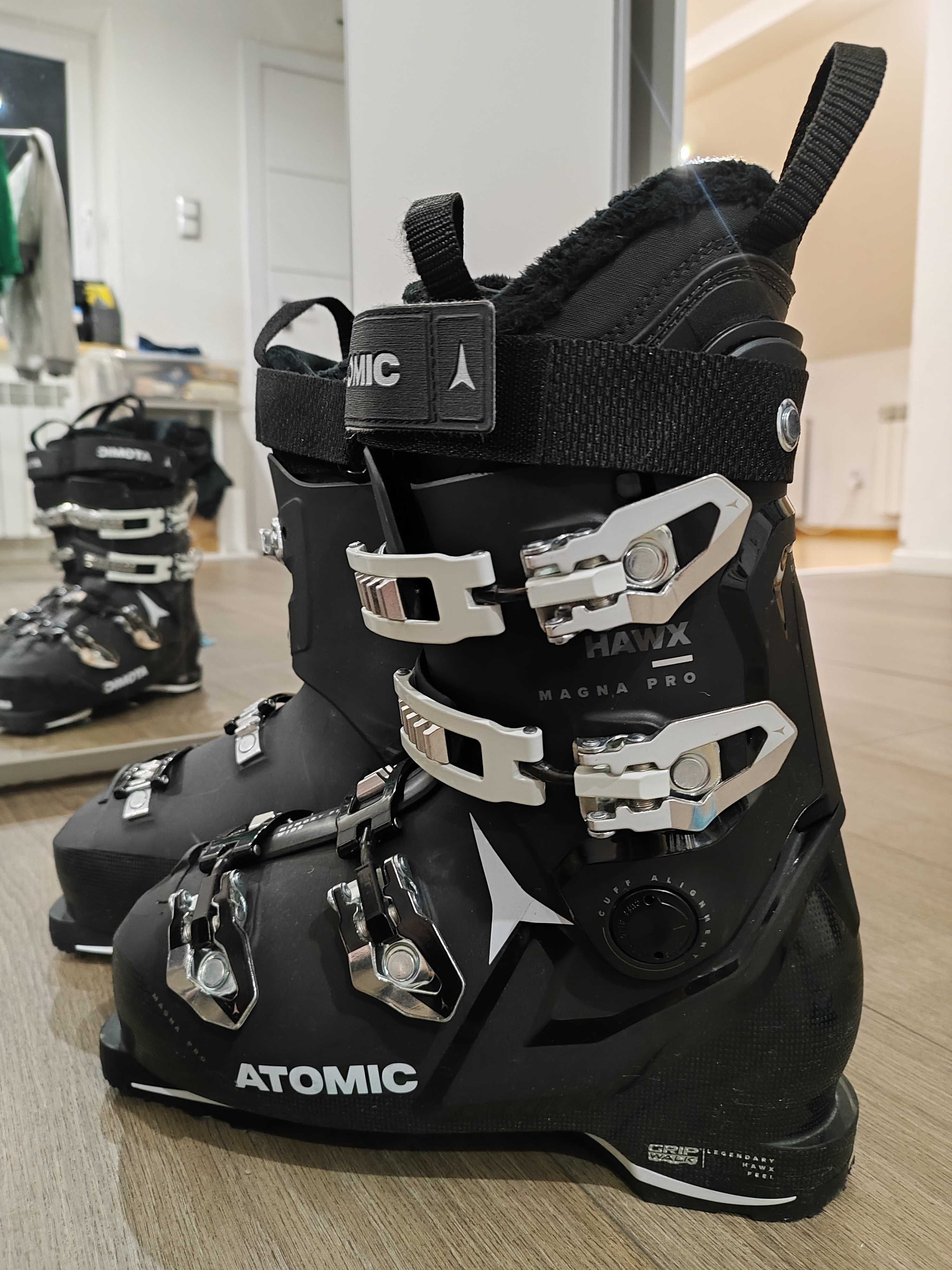 Damskie Buty narciarskie ATOMIC HAWX MAGNA PRO R95 W GW size 26/26,5