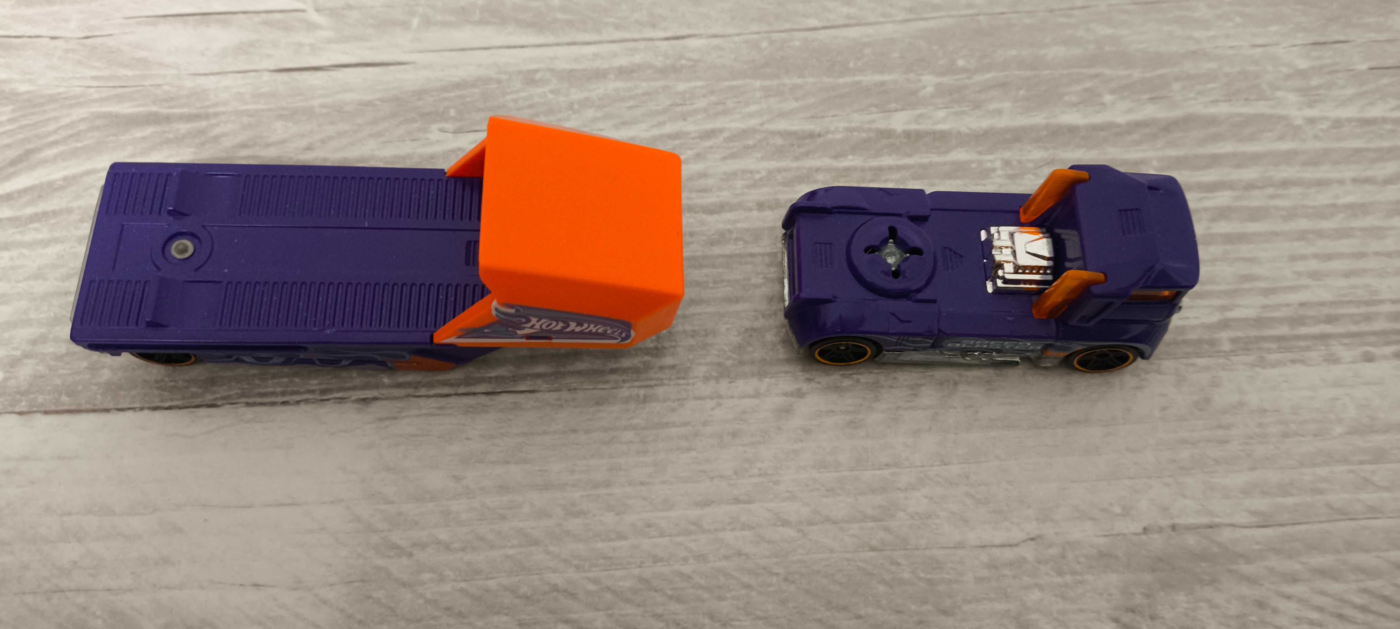 Duży Zestaw Hot Wheels Wyrzutnia + autka + Monster Truck - WARTO.