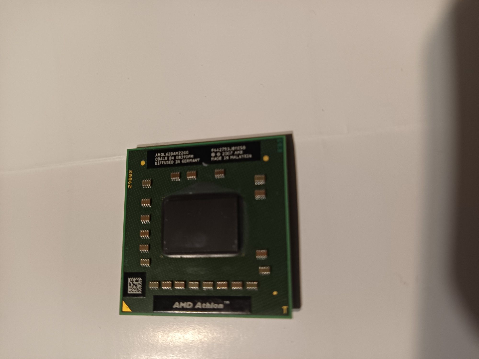 Procesor AMD Athlon 64 X2 QL-62