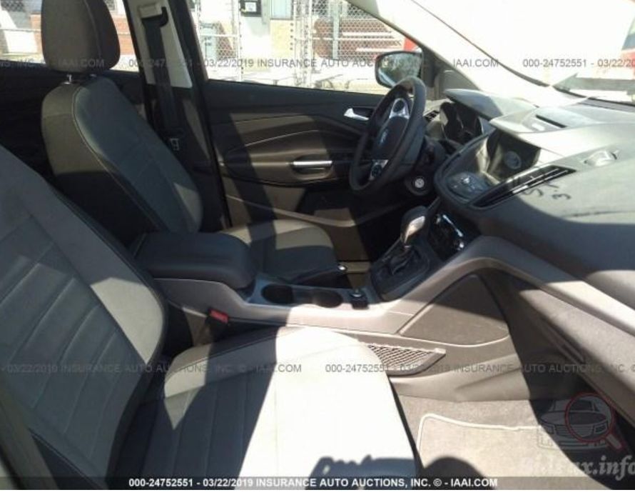 Ford ESCAPE 2016, 2.0, Газ, Автомат,