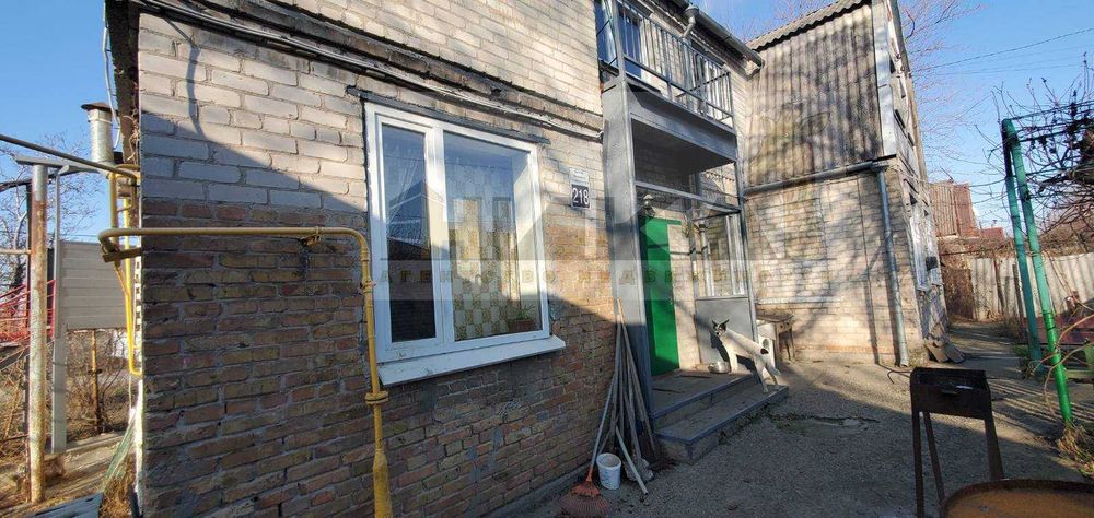 Продам будинок вул. Грушевского.