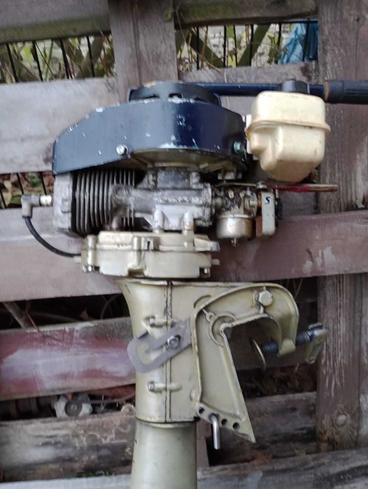 Silnik do małej łódki