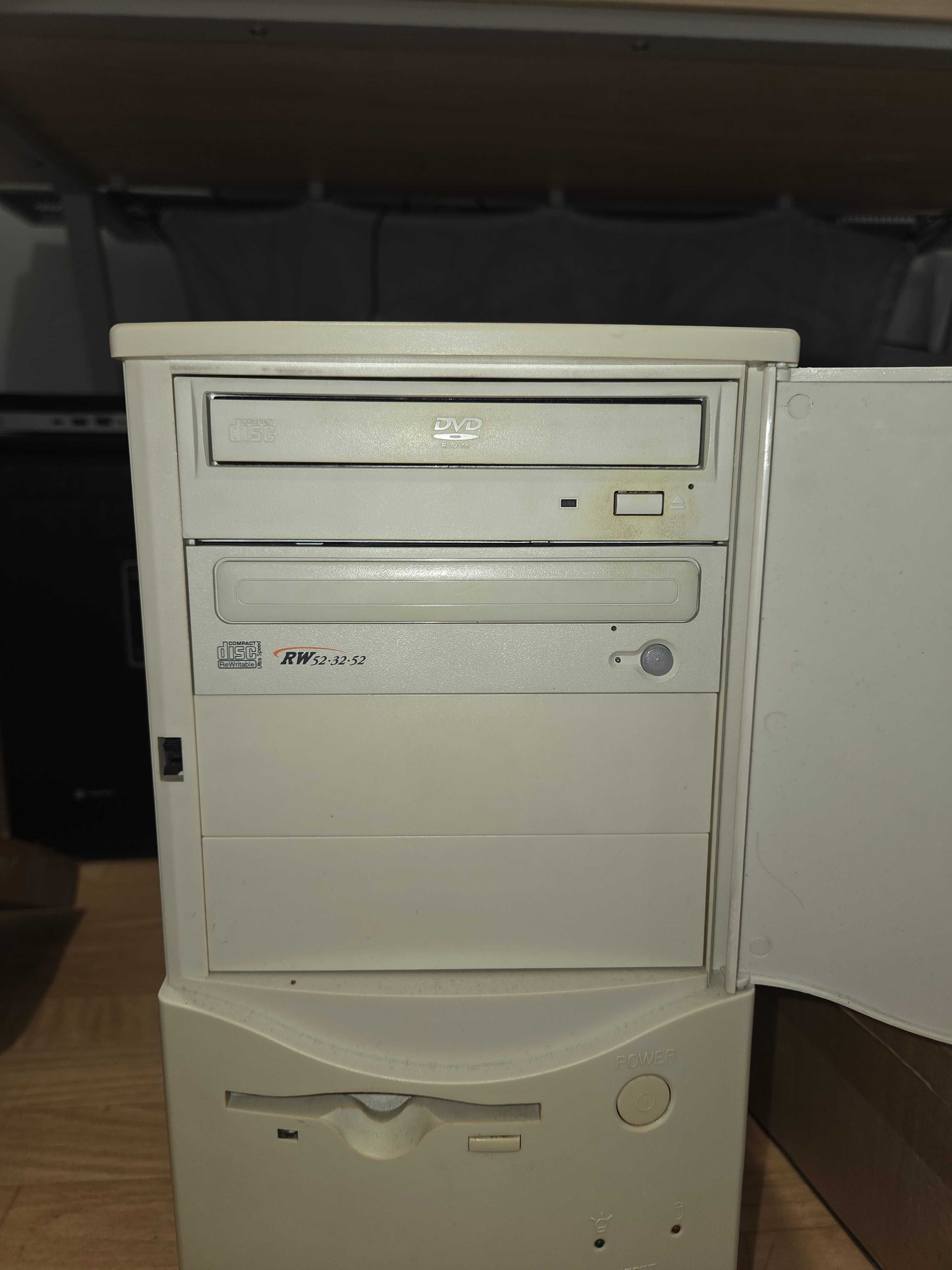 Retro komputer Vobis - sprawny, procesor AMD Duron, GPU ATI i Nvidia