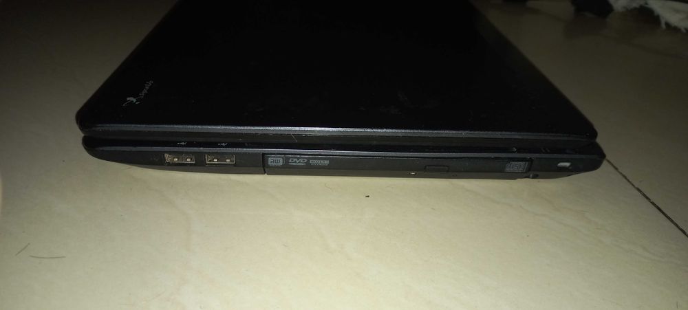 Acer TravelMate 15,6 ОЗУ 4Gb Диск 500Gb в Хорошем Состоянии