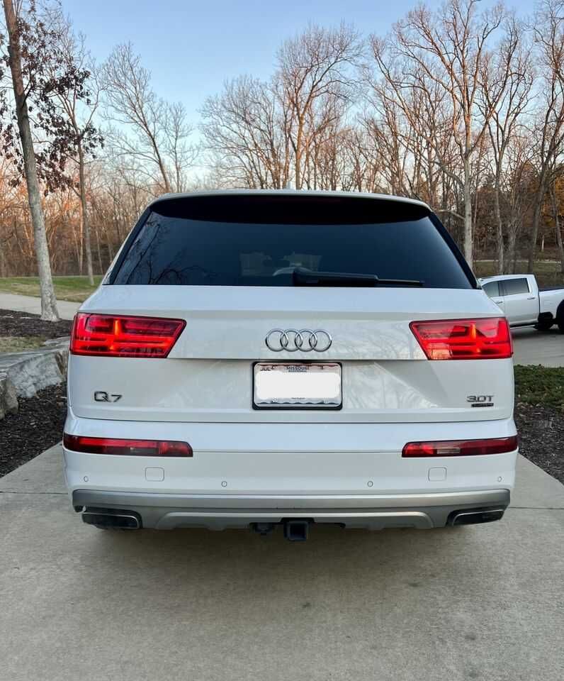 2018 Audi Q7  Prestige