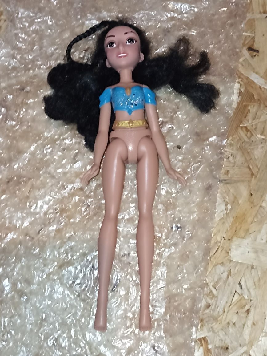 Lalka jak Barbie ale od Hasbro licencja z 2018
