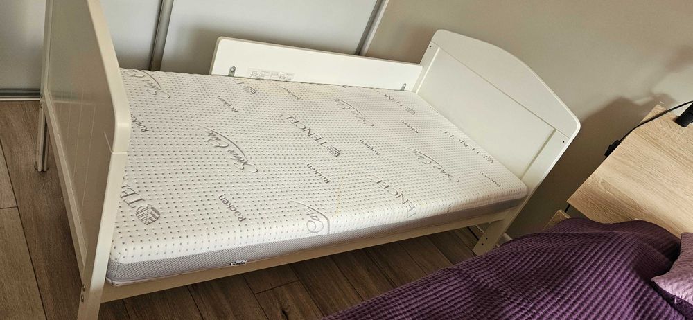 Łóżeczko dziecięce i niemowlęce Hampton Cot Bed 140×70 Woodies