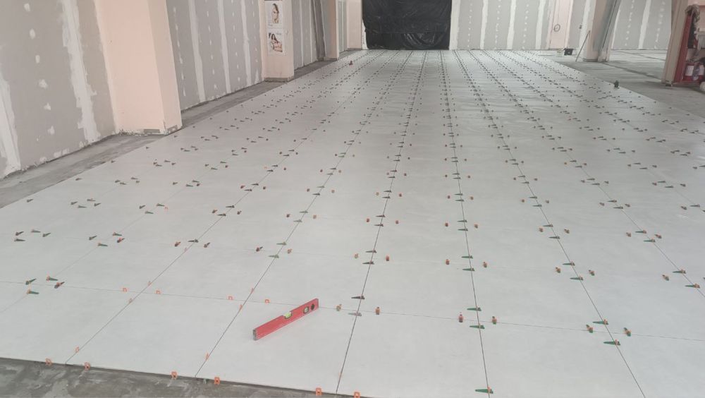 Укладка плитки . Квчествено, как себе !