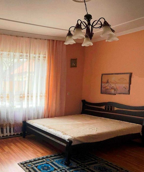 Здається дім біля термального басейна в Берегово подобово