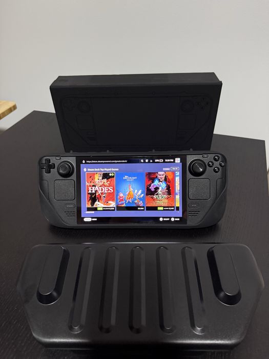 Steam Deck 512 GB OLED com capa Killswitch travel kit e dock adapter