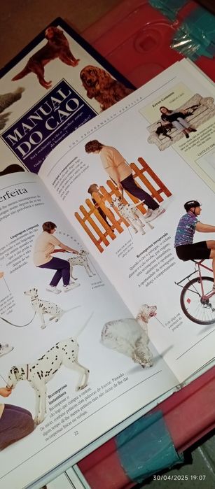 Livros variados sobre animais