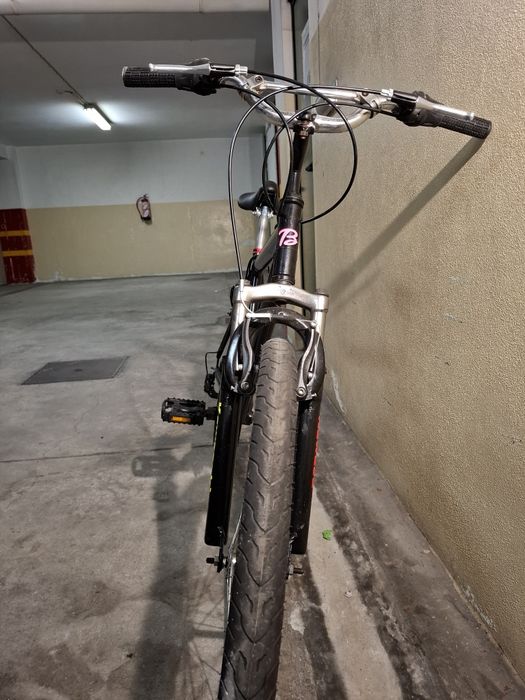 Bicicleta c/ câmara furada