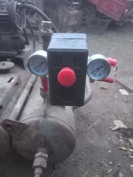 Продам компресор без мотора