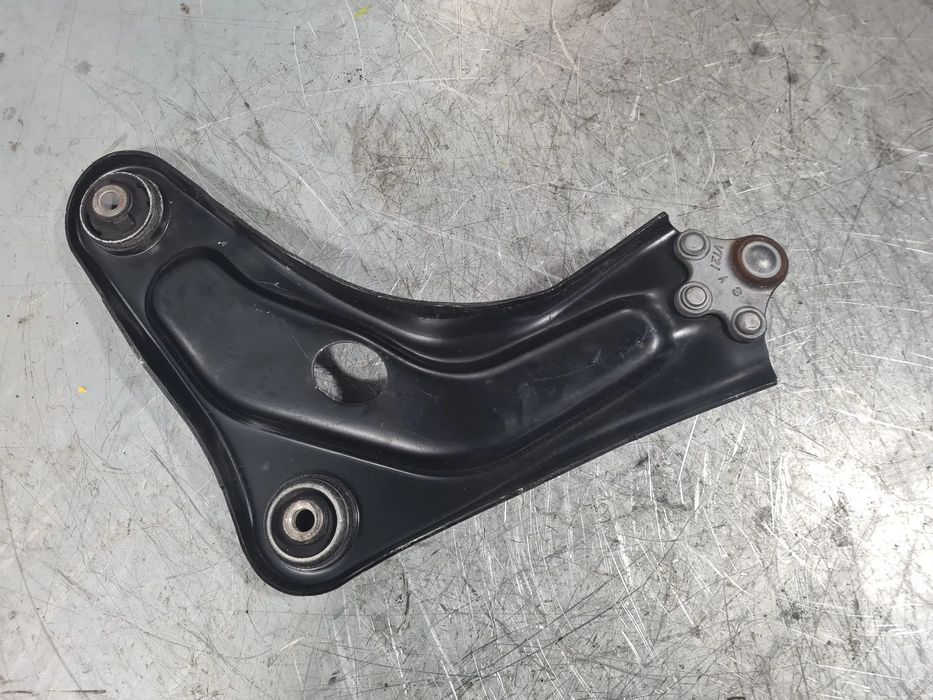 Braço de suspensão frente direito CITROËN C3 Aircross II (2R_, 2C_)