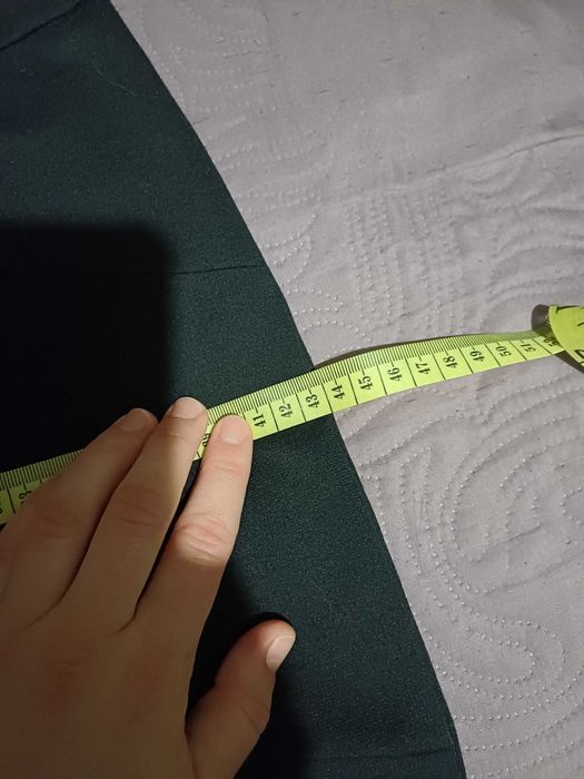 Czarna, bandażowa spódnica rozmiar 36