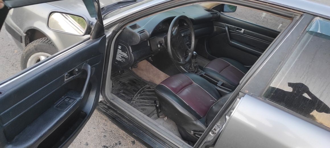 Продам Audi 100 c4