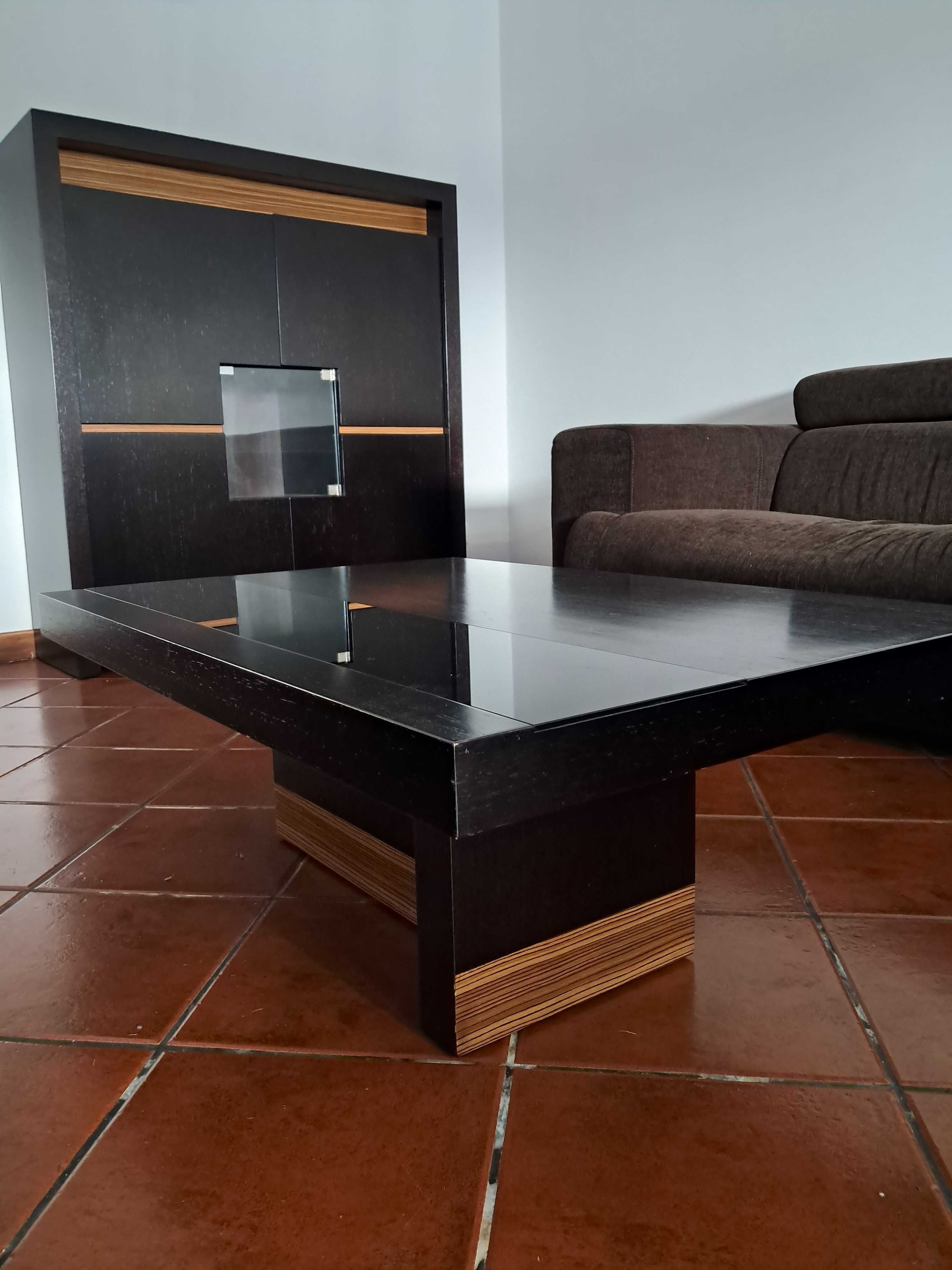 Mobilia de Sala de Jantar e de Estar