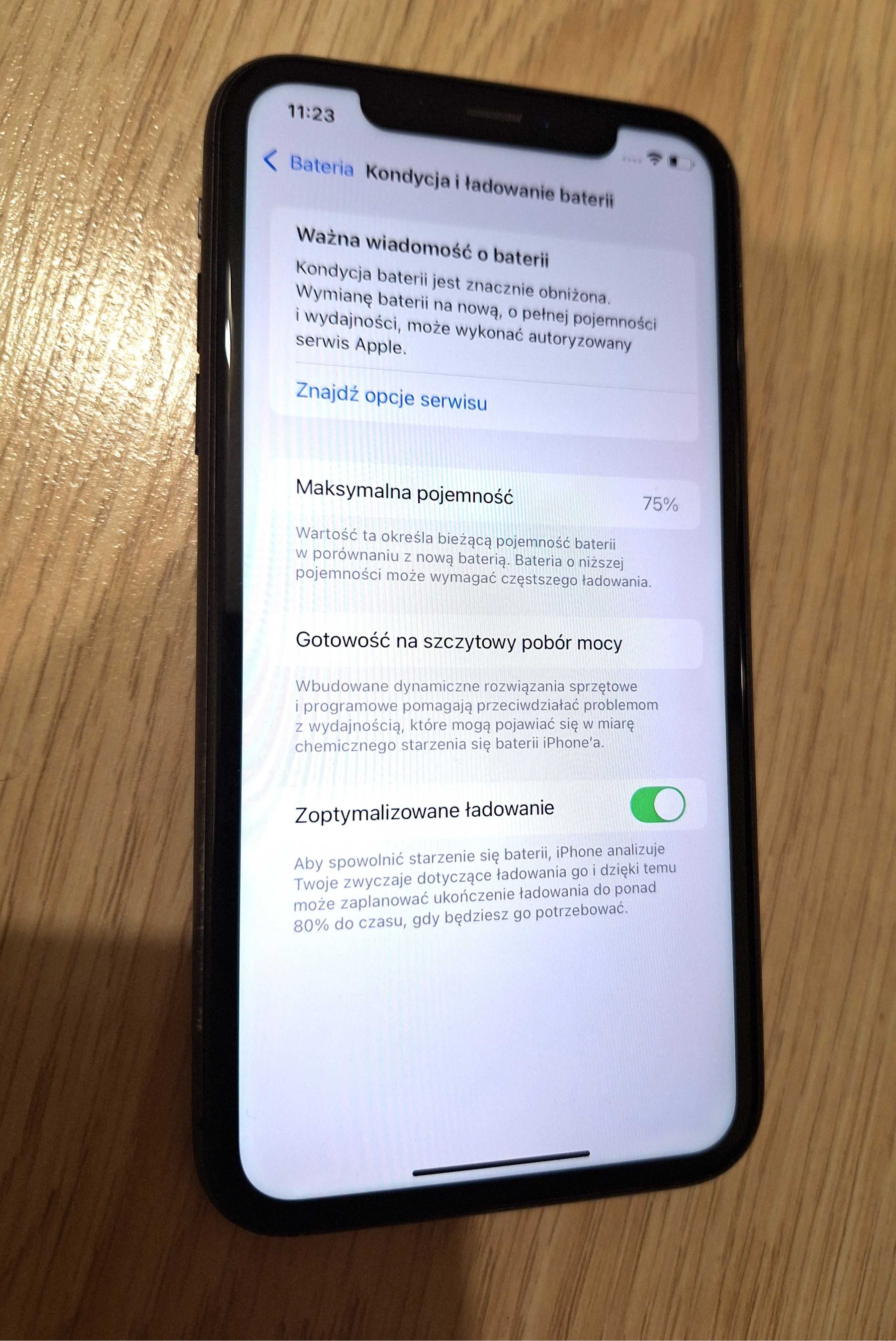 iPhone 11 4/128 GB Smartfon Apple IOS 18.4Sprawny