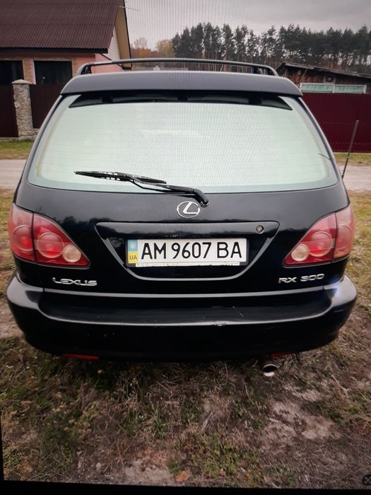 Продам Lexus RX300 1999 року