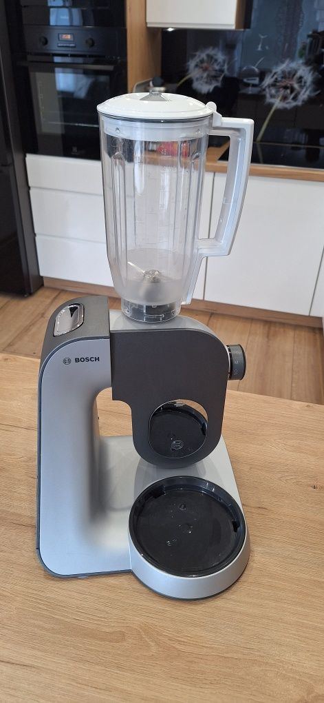 Bosch robot planetarny mum58364/06