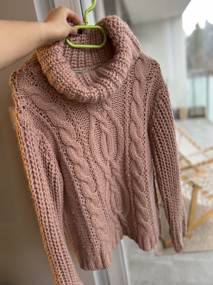 Sweter gruby z golfem, pudrowy róż, One size - pasuje na S-L