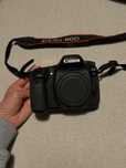 Камера canon 80d body