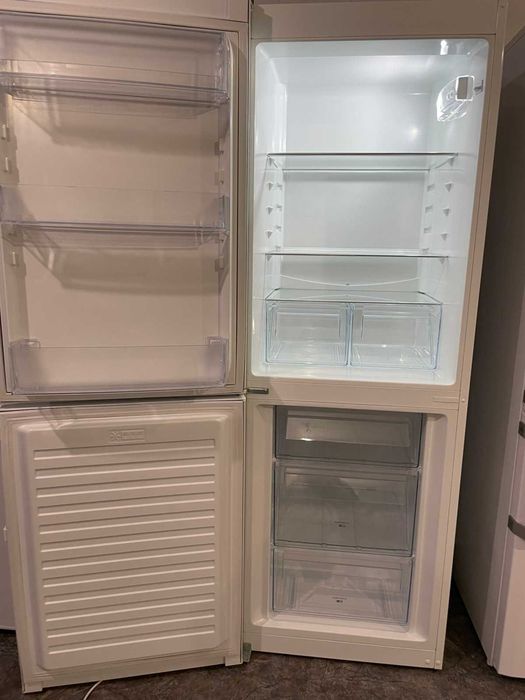 Холодильник швецької марки Electrolux LNT3LE31W1 магазин Технодом