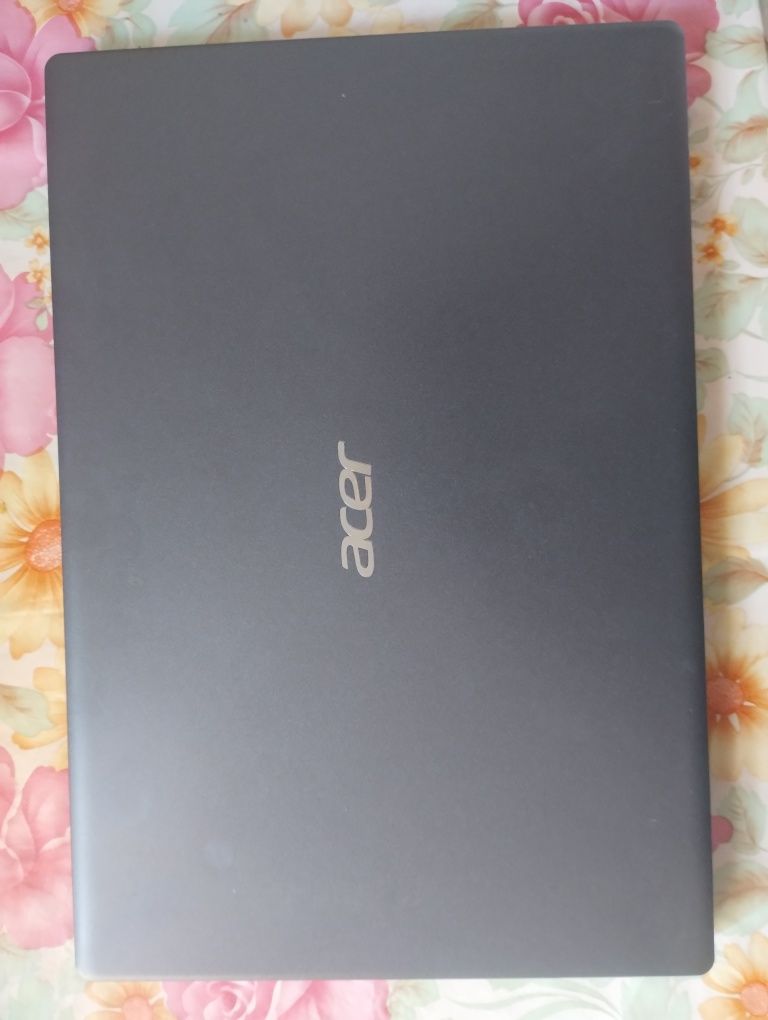 Продам ноутбук Acer aspire 3