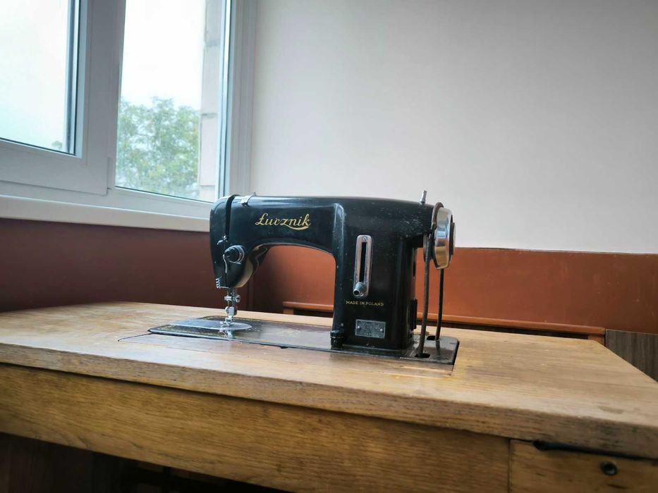 Швейна машинка Lucznik
